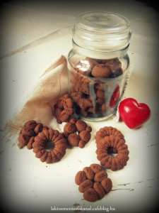 Üvegbe eltéve is mutató, csak akkor mindig szem elött van! ;)